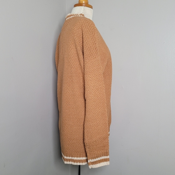 Maverick The Collection Cassandra V-Neck Sweater - Picture 3 of 9